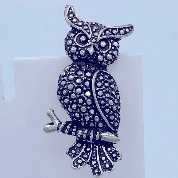 Small Pewter Owl Pin/Brooch Signed Seagull And Numbered Textured Pewter - Picture 6 of 6